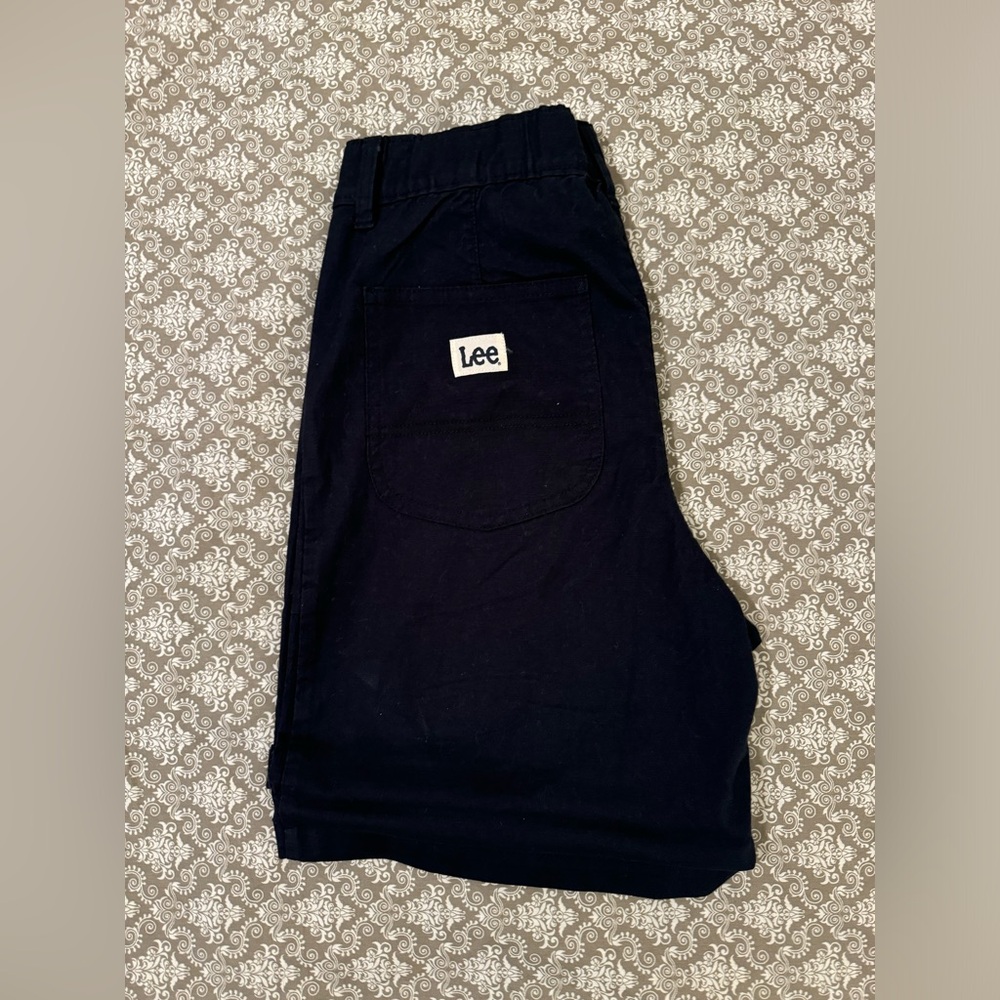 Lee shorts size 4